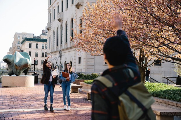 Kiat Memulai Percakapan dengan Teman di Kampus, Mahasiswa Baru Wajib Tahu