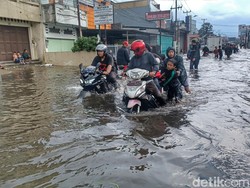 HUT Kota Bandung, DPRD Minta Pemkot Selesaikan PR Masalah Banjir