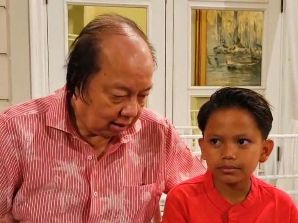 Farel Prayoga Kebanjiran Bonus dari Dato Sri Tahir Farel Prayoga Kebanjiran Bonus dari Dato Sri Tahir