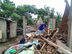 Diguyur Hujan Deras Sejak Sabtu, Rumah Warga Jembrana Ambruk