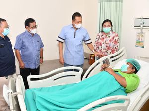 HUT ke-60, Ketua MPR Gelar Baksos Pengobatan Katarak Gratis di Bali