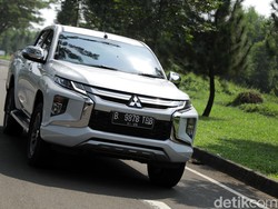 Tes Mitsubishi Triton Ultimate: Kerja Nggak Ragu, Nongkrong Nggak Malu!