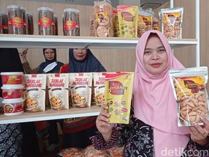 Opak Suntik, Opak Kekinian yang Unik dari Tasikmalaya Opak Suntik, Opak Kekinian yang Unik dari Tasikmalaya