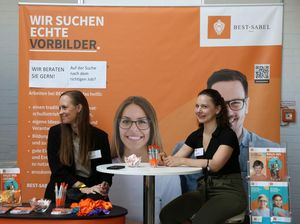 Kurangnya Pengajar, Jerman Gelar Pameran Tenaga Pendidikan di Berlin Kurangnya Pengajar, Jerman Gelar Pameran Tenaga Pendidikan di Berlin