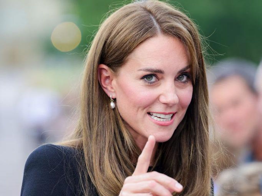 Profil Kate Middleton yang Kini Bergelar Princess of Wales
