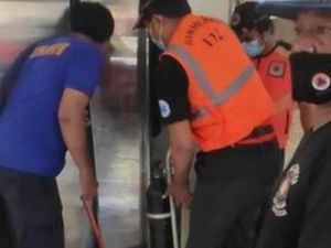 5 Mahasiswa Unud Terjebak di Lift Kampus, Beberapa Sesak Napas 5 Mahasiswa Unud Terjebak di Lift Kampus, Beberapa Sesak Napas