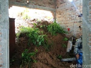 Hujan Deras Semalaman Picu Longsor di Empat Titik Trenggalek