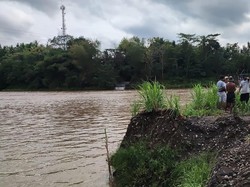 Terseret Air Bah, Pemuda Pencari Ikan Hilang di Kali Progo