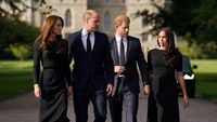 Foto-foto Momen Langka William-Kate dan Harry-Meghan Tampil Bareng