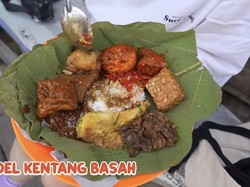 Ngiler! Bella Kuku Makan Nasi Jamblang Rp 1.000-an di Cirebon