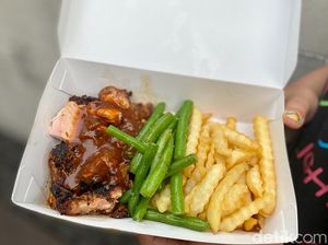 5758 Chicken Steak: Murah Mantap! Steak Ayam Saus Barbeque Rp 30 Ribu 5758 Chicken Steak: Murah Mantap! Steak Ayam Saus Barbeque Rp 30 Ribu