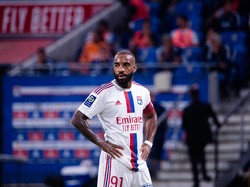 Kocaknya Wawancara Lacazette, Suaranya Berubah seperti Mickey Mouse