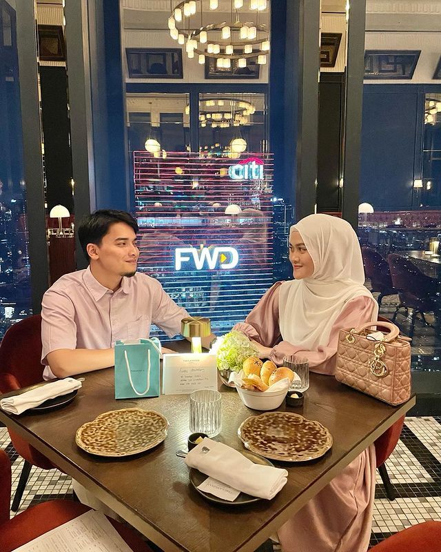 Alvin Faiz dan Henny Rahman