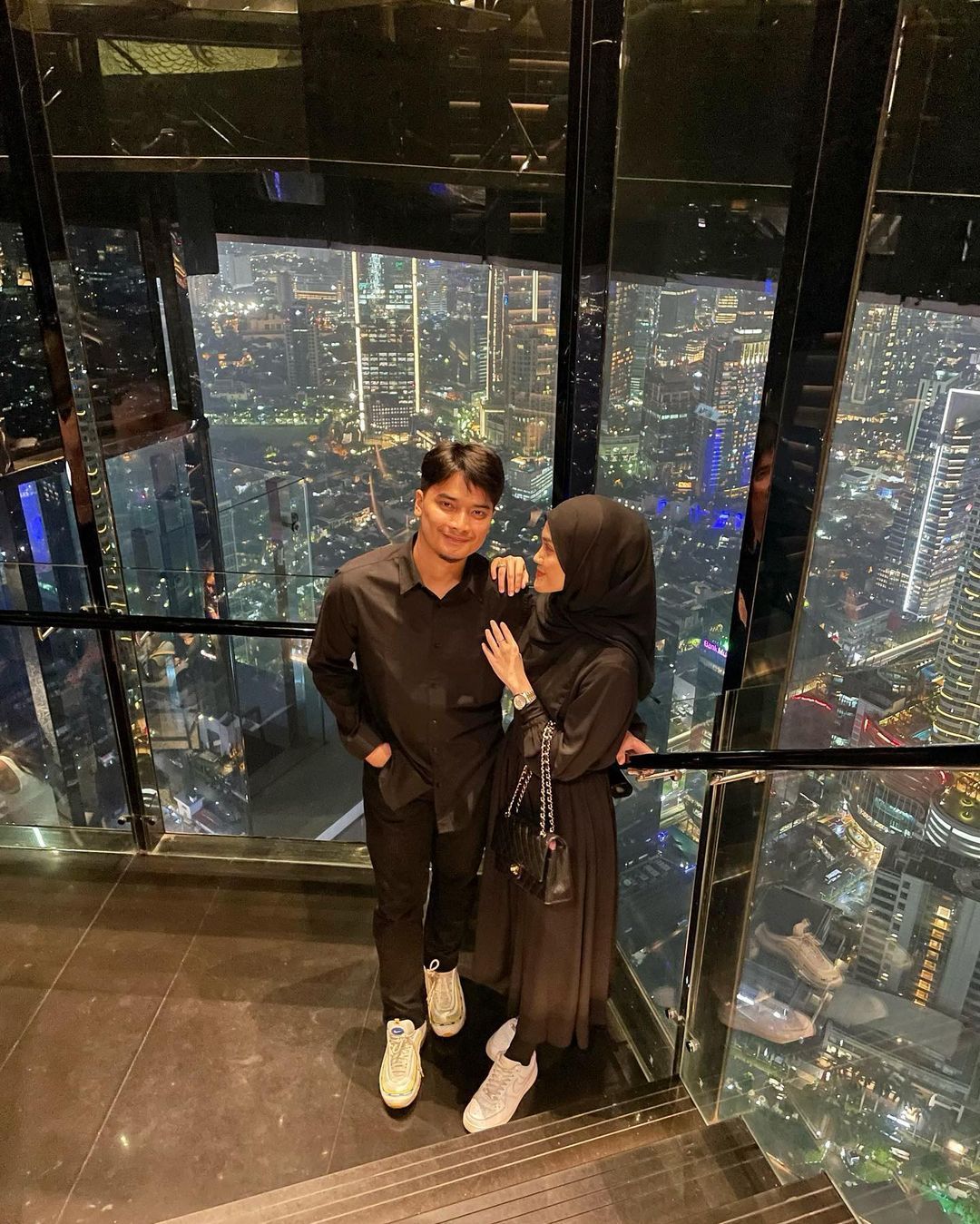 Alvin Faiz dan Henny Rahman