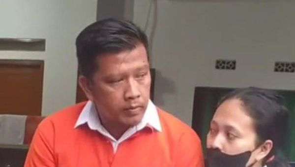 Pasutri Viral Parodikan Kemesraan Ferdy Sambo dan Putri, Ini Kisah di Baliknya