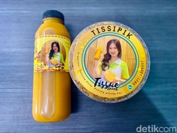 Felicia Tissue Kini Bisnis Keripik Kentang dan Jamu Kunyit Asem