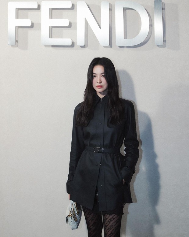 Song Hye Kyo hadiri fashion show Fendi di NYFW 2023/