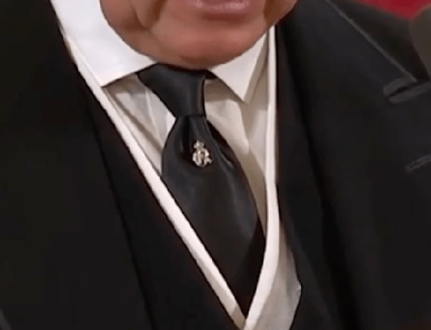 Foto: instagram.com/theroyalfamily Royal cypher Raja Charles III/