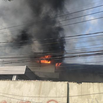 JNE Pekapuran Depok Kebakaran