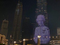 Kala Burj Khalifa Tampilkan Foto Ratu Elizabeth II