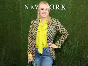 Rebel Wilson Stres Setelah Turun Berat Badan 36 Kg, Kini Naik Lagi 14 Kg Rebel Wilson Stres Setelah Turun Berat Badan 36 Kg, Kini Naik Lagi 14 Kg