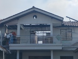 Warga Klaim 3 Rumah Terbakar Imbas Kebakaran Gudang JNE Cimanggis