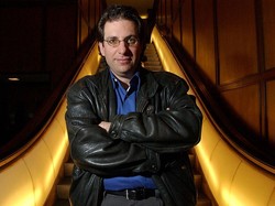 Ini Sosok Hacker Paling Terkenal di Dunia