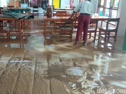 Cerita di SLB Widiasih Pangandaran: Langganan Banjir Luapan Citumang