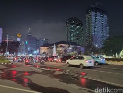 Massa Demo di Patung Kuda Bubar, Lalu Lintas Kembali Normal