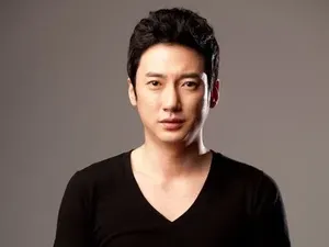 Lee Sang Bo Bantah Pakai Narkoba, tapi Antidepresan Lee Sang Bo Bantah Pakai Narkoba, tapi Antidepresan