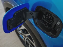 Ragam Respons Kepala Daerah soal Penggunaan Kendaraan Listrik