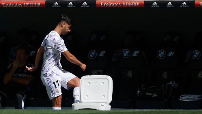 Marco Asensio right winger of Real Madrid and Spain angry at not playing the La Liga Santander match between Real Madrid CF and RCD Mallorca at Estadio Santiago Bernabeu on September 11, 2022 in Madrid, Spain. (Photo by Jose Breton/Pics Action/NurPhoto via Getty Images)