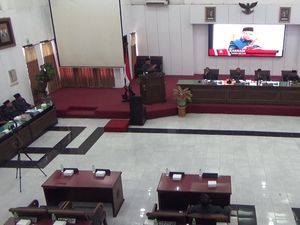 PKB Bela Ketua DPRD Lumajang: Itu Anak HMI yang Demo Emang Hafal Pancasila? PKB Bela Ketua DPRD Lumajang: Itu Anak HMI yang Demo Emang Hafal Pancasila?