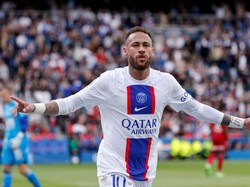 Thierry Henry Puji Neymar Tinggi-tinggi