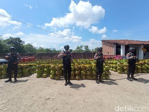 Pengoplos Gas Subsidi Cirebon Digerebek, Cuannya Rp148 Juta per Bulan