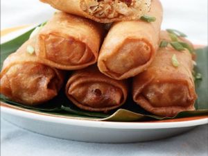 Resep Pembaca: Resep Lumpia Rebung Khas Semarang yang Renyah Segar Resep Pembaca: Resep Lumpia Rebung Khas Semarang yang Renyah Segar
