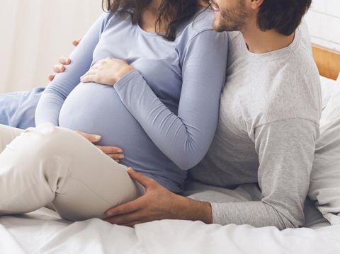 Serba-serbi hubungan seks saat hamil