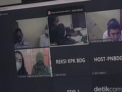 Anak Buah Ade Yasin Dituntut 3 Tahun Penjara