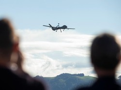 Serangan Drone Tempur Israel Tewaskan 4 Pejuang Pro-Hizbullah di Suriah