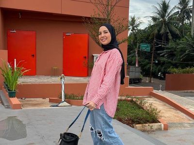 6 Foto Tya Ariestya Berhasil Turun BB 26 Kg, Ternyata Ini Rahasianya