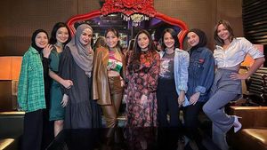 7 Foto Pesta Ultah Ayu Dewi Dihadiri Geng Artis Sultan, Kuenya Jadi Sorotan