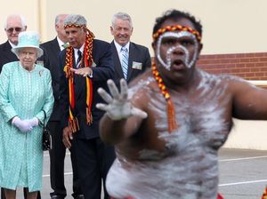 Walau Ada yang Menghormati, Penduduk Asli Australia Tuntut Permohonan Maaf Kerajaan Inggris