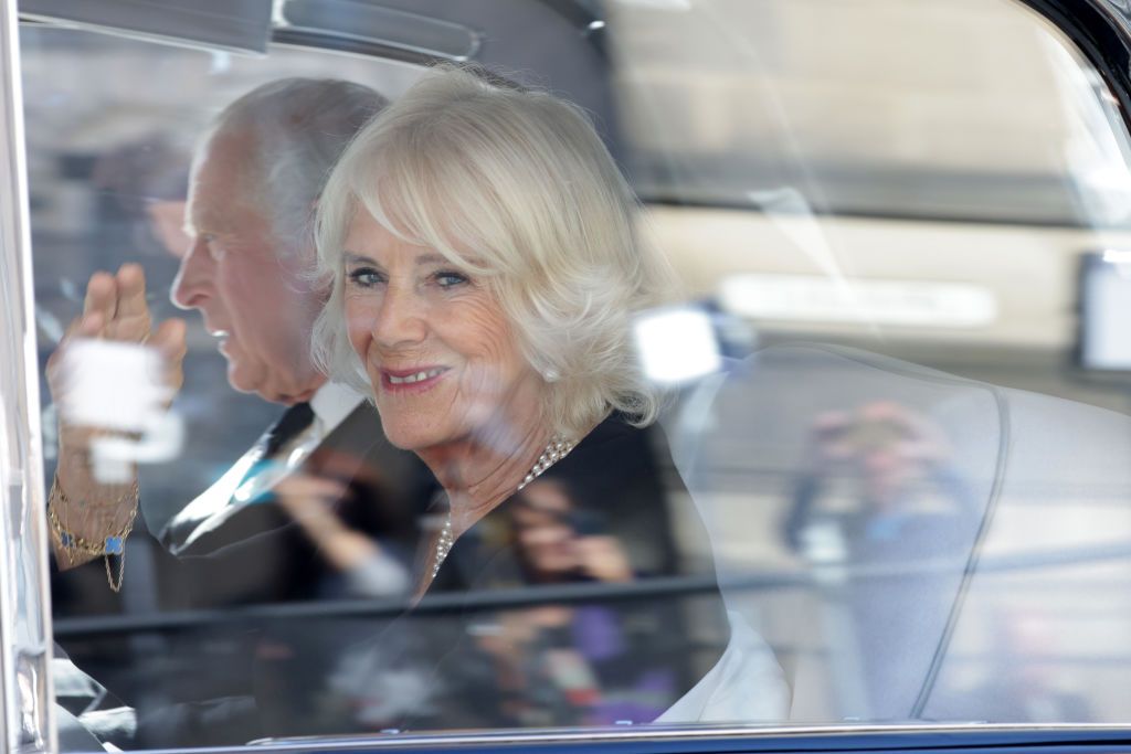 LONDON, UNITED KINGDOM - JULY 12: (EMBARGOED FOR PUBLICATION IN UK NEWSPAPERS UNTIL 48 HOURS AFTER CREATE DATE AND TIME) Camilla, Duchess of Cornwall attends a State Banquet at Buckingham Palace on day 1 of the Spanish State Visit on July 12, 2017 in London, England.  This is the first state visit by the current King Felipe and Queen Letizia, the last being in 1986 with King Juan Carlos and Queen Sofia. (Photo by Max Mumby/Indigo/Getty Images)