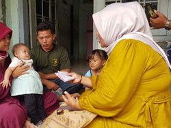 Pilu Bayi 9 Bulan di Indramayu yang Lahir Tak Miliki Lubang Anus