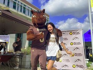 10 Potret Beby Tsabina Lanjutkan Kuliah di Amerika 10 Potret Beby Tsabina Lanjutkan Kuliah di Amerika