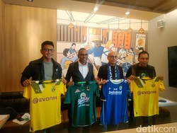 Suporter Jadi Alasan Dortmund Pilih Tanding Lawan Persebaya dan Persib