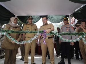 Bupati Bandung Resmikan Pembangunan Jalan Beton di Desa Buninagara Bupati Bandung Resmikan Pembangunan Jalan Beton di Desa Buninagara