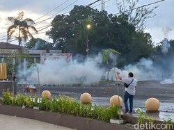 Demo Tolak BBM Naik di Bengkulu Ricuh, 3 Mahasiswa Diamankan