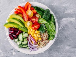 Diet Pelangi, Konsumsi Buah dan Sayur 6 Warna yang Kaya Nutrisi