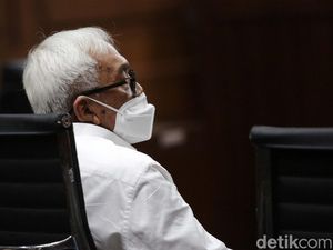 Terdakwa Kasus Migor Bantah Beri Uang Pengaruhi Kebijakan Kemendag
